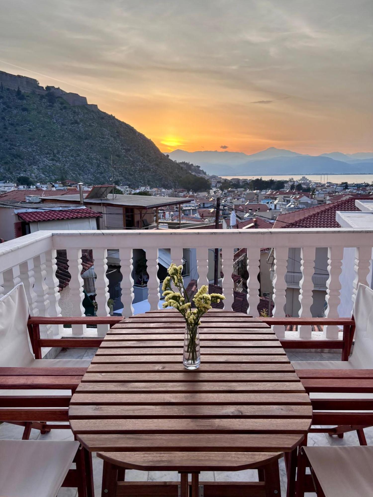 180° View Apartment Nafplio Luaran gambar